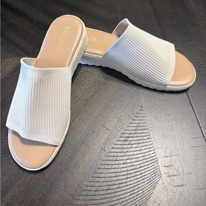 Women’s Kensie “Ellie” Knit Slide Wedge Sandals – Size 7M – Neutral Cream